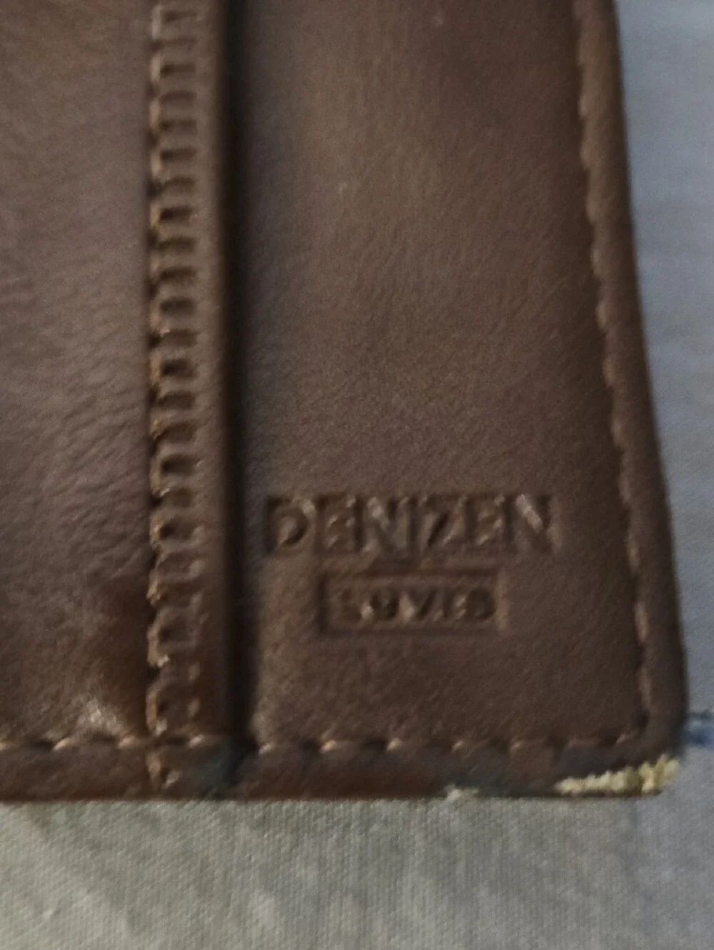 Denizen from Levi's Dark Brown Leather Card & Key Wallet